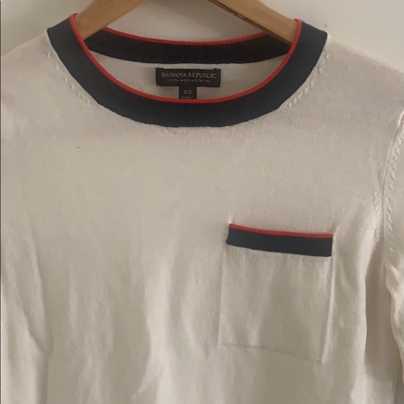 🛑SOLD🛑 Banana Republic 100% Merino Wool Top - Picture 3 of 5